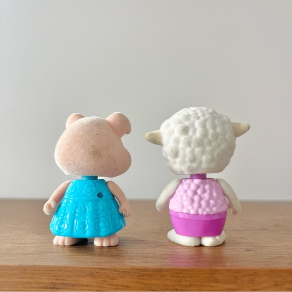 Lil Woodzeez Bobbleez Bobblehead 2” Doll Figures Pig Sheep Set of 2 READ Notes - Picture 2 of 4